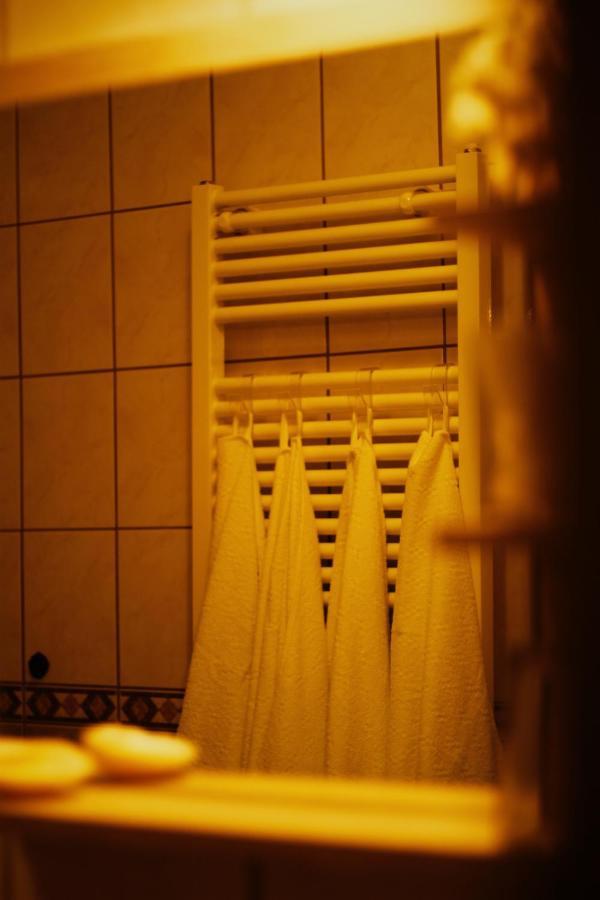 Apartman "Pod Rokem" ซูชิเซ ภายนอก รูปภาพ